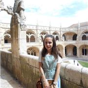 Profesora de Geografía e Historia, doy clases de historia, lengua, inglés, latín y griego para ESO, Bach y la preparación de EvAU